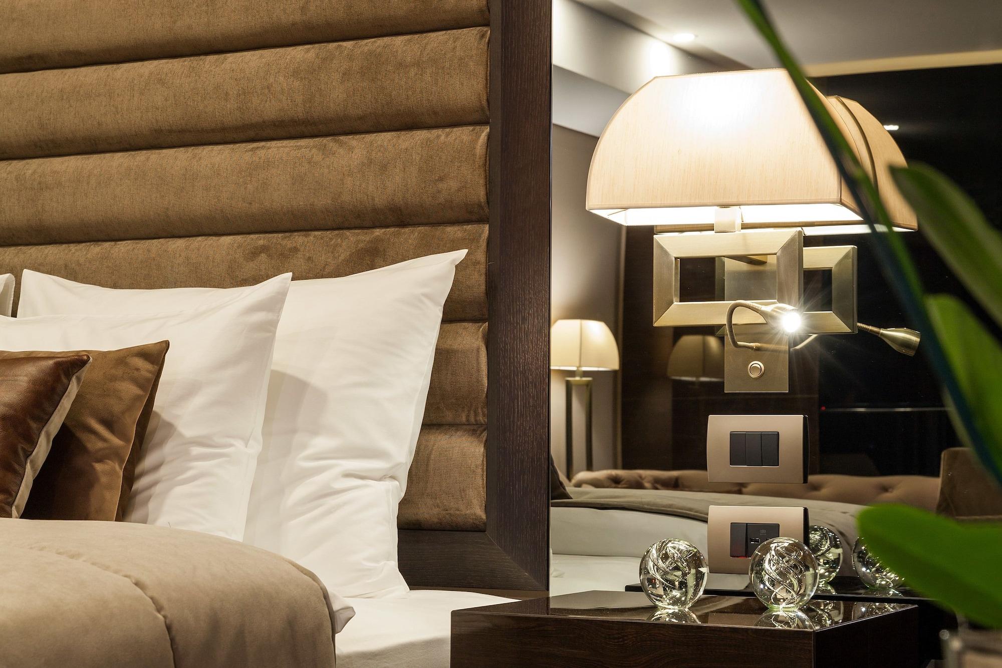 Hotel Saint Ten Boutique Hotel, Small Luxury Hotels