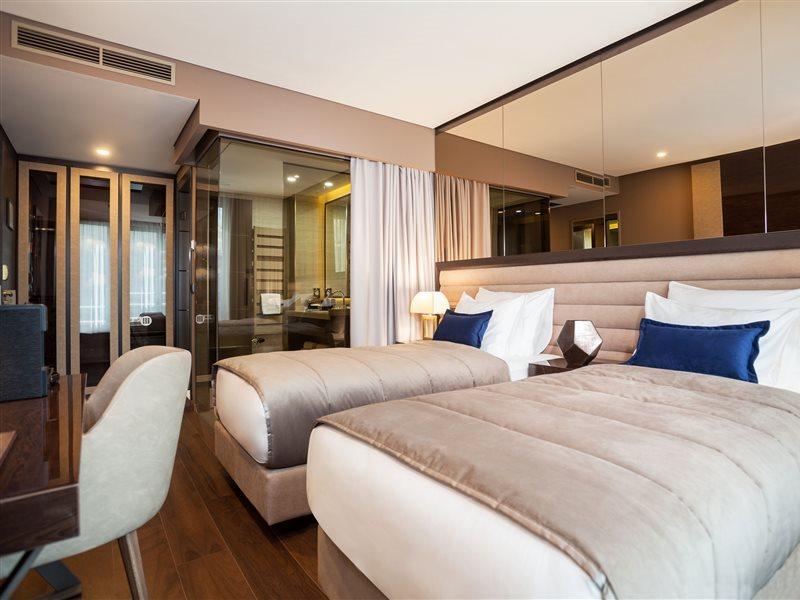 Saint Boutique Hotel, Small Luxury Hotel Belgrad