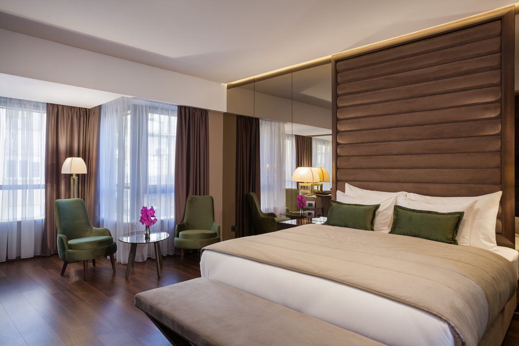 Saint Boutique Hotel, Small Luxury Hotel 5*